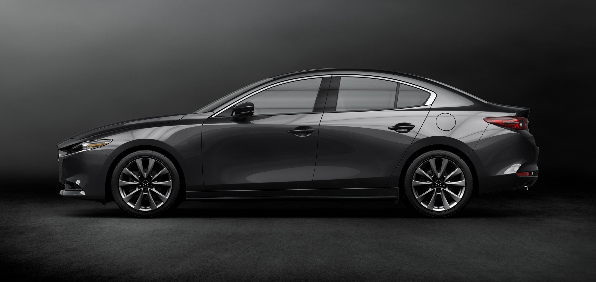 2018 Mazda3 SDN 19CY STD 1St US LHD C02 EXT Side Machine Gray Png